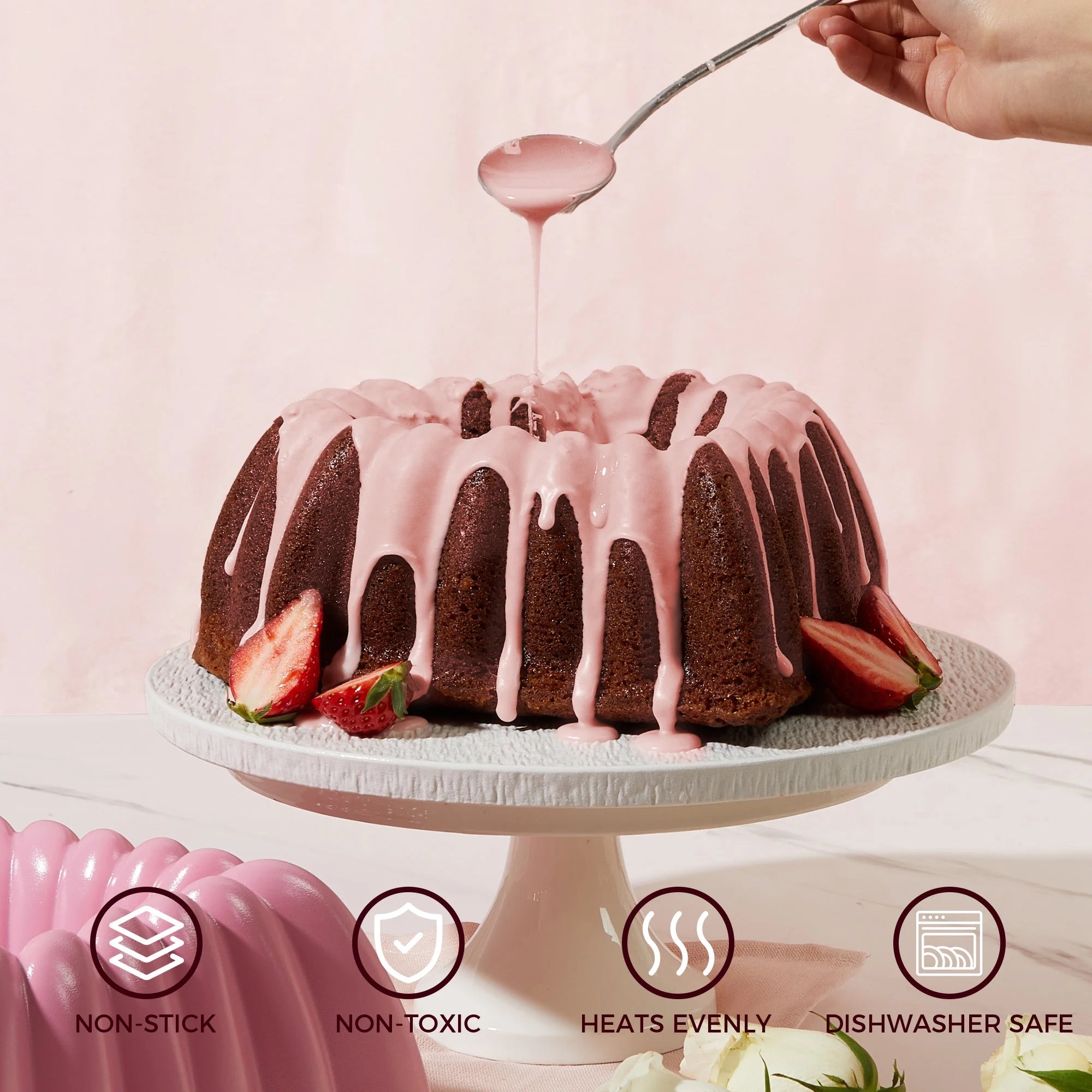 HONGBAKE Heart Shaped Cake Pan, Cast Aluminum Pound Cake Pan with Non-Toxic Ceramic Coating, Nonstick Fluted Cake Mold for Baking, Valentine's Day & Special Occasions,10-Inch, Pink