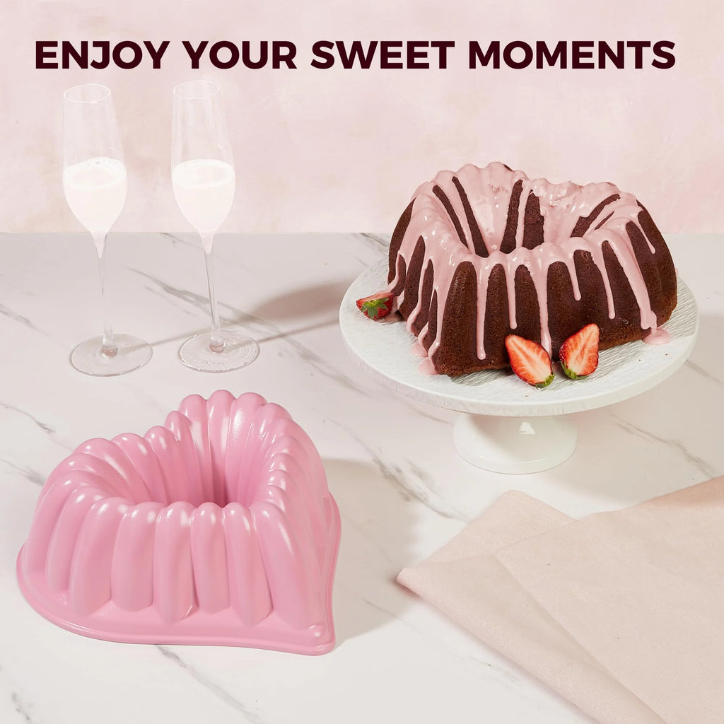HONGBAKE Heart Shaped Cake Pan, Cast Aluminum Pound Cake Pan with Non-Toxic Ceramic Coating, Nonstick Fluted Cake Mold for Baking, Valentine's Day & Special Occasions,10-Inch, Pink