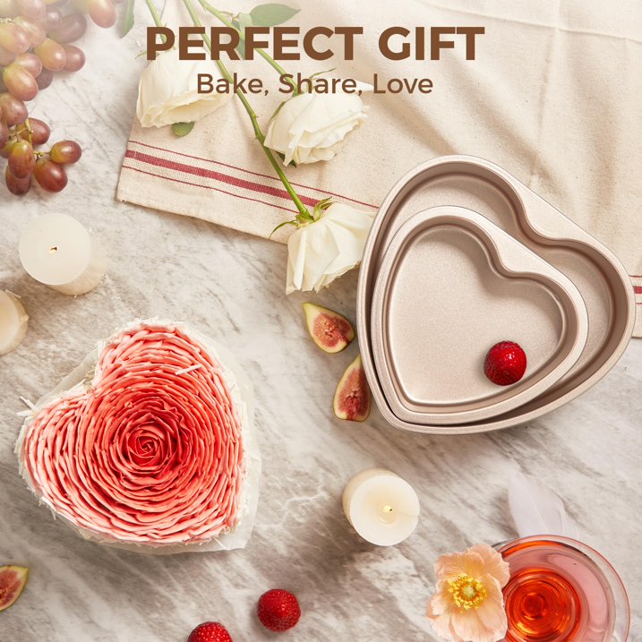 HONGBAKE Heart Shaped Cake Pan, Nonstick 8 & 6 inch Cheesecake Pans Set, Heart Shape Layer Cake Mold, Baking Tin for Valentine's Day, Weddings, 2 Pieces, Heavy Duty, Gold